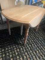 /album/galerie-de-photos-05-table-ronde-table-ovale-table-demi-lune-table-abattant/table-abattants-2-jpg/